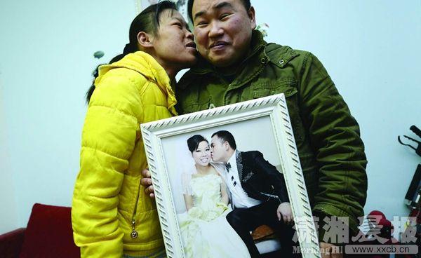 丈夫一天三份工睡4小时1 丈夫一天三份工睡4小时1