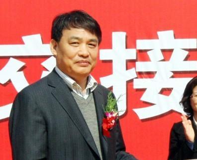 河南省漯河市原政协常委王华 资料图 河南省漯河市原政协常委王华 资料图