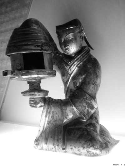 长信宫灯 长信宫灯