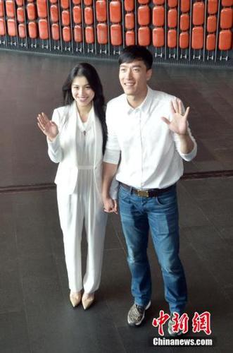 资料图：刘翔夫妇1