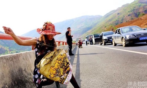 900x600_AOOT6FJA00AP0001