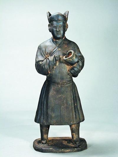 出土的陶俑 资料照片 出土的陶俑 资料照片