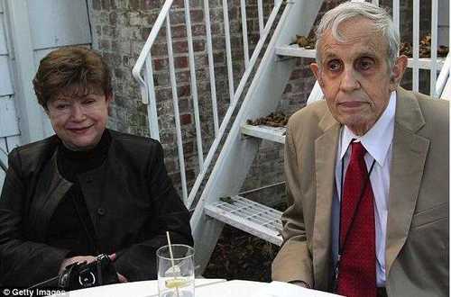 纳什与妻子生前合影 纳什与妻子生前合影