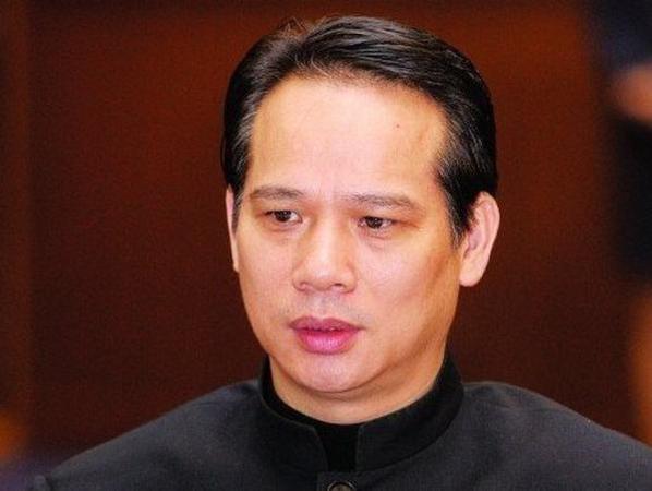 东莞“太子辉”受审 2013年非法收入4870万元 东莞“太子辉”受审 2013年非法收入4870万元