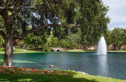 杰克逊梦幻庄园将被出售 标价1亿美元