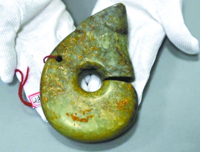 缴获的玉猪龙 缴获的玉猪龙