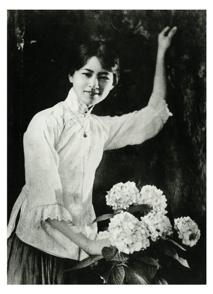 1920年林徽因于伦敦(资料图) 1920年林徽因于伦敦(资料图)