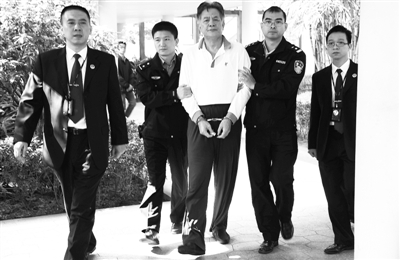 16f831a77ecd914 16f831a77ecd914