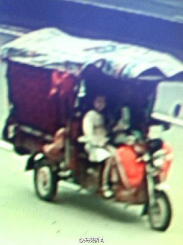 9岁女孩疑被一拾荒男子带走1