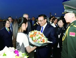 1435713552_hMO5cP 1435713552_hMO5cP