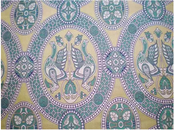 灵鹫球路纹锦(复原) 灵鹫球路纹锦(复原)