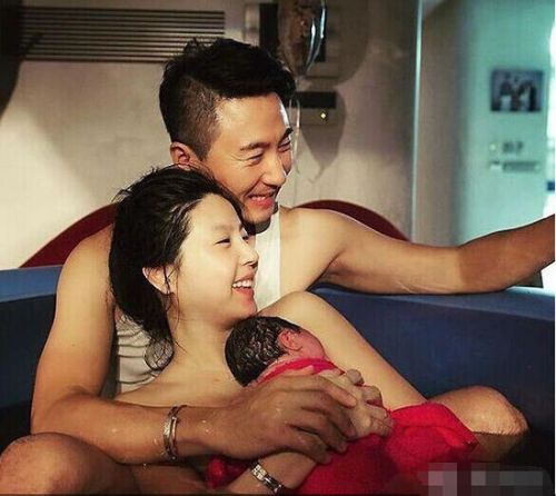 1438731806384 1438731806384