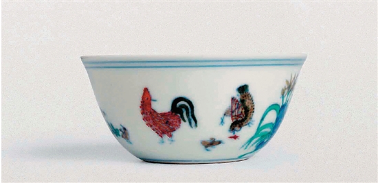 斗彩鸡缸杯 成化款 直径8.3cm 玫茵堂收藏 现为刘益谦收藏 斗彩鸡缸杯 成化款 直径8.3cm 玫茵堂收藏 现为刘益谦收藏