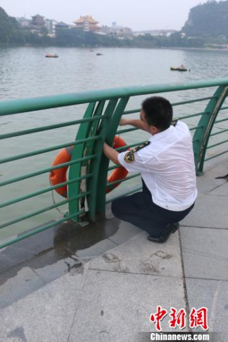 W020150813195237416498 W020150813195237416498