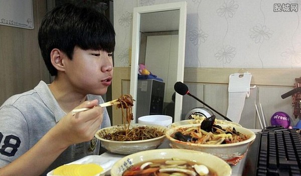 2015082016142366 2015082016142366