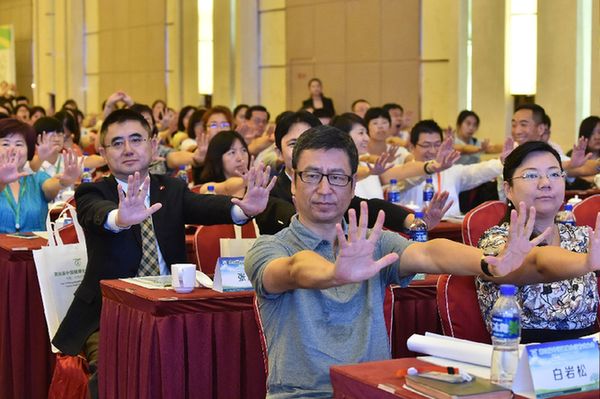 128153202_14401451750151n 128153202_14401451750151n