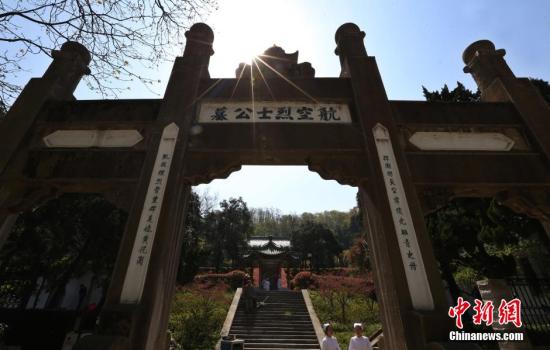 86c0d6d8f23c40a3803975d07eb08ca9 86c0d6d8f23c40a3803975d07eb08ca9