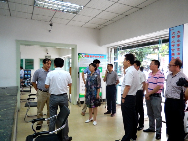 农工党四川省委会开展城市公立医院综合改革调研1 农工党四川省委会开展城市公立医院综合改革调研1