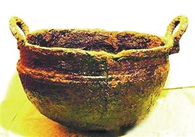 山东出土的汉代铁釜 山东出土的汉代铁釜