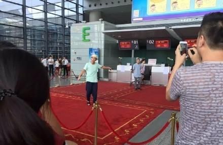 陈冠希 机场 陈冠希 机场