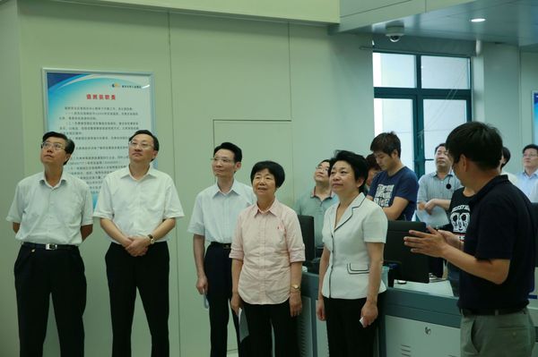 江苏省政协召开主席会议 督办大气污染防治重点提案2 江苏省政协召开主席会议 督办大气污染防治重点提案2