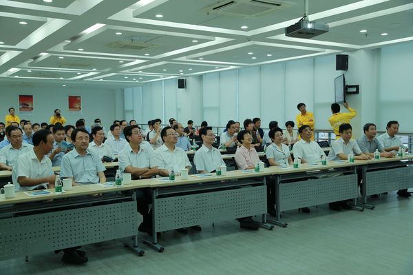 江苏省政协召开主席会议 督办大气污染防治重点提案1 江苏省政协召开主席会议 督办大气污染防治重点提案1