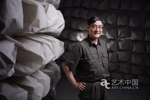 潘公凯先生 潘公凯先生