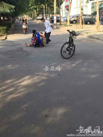 大学生扶老太被讹3 大学生扶老太被讹3