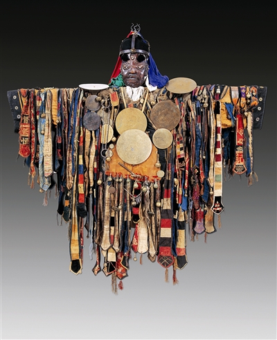 萨满法服及法器 萨满法服及法器