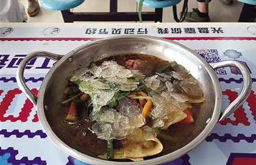 冰镇麻辣烫现高校食堂 冰镇麻辣烫现高校食堂