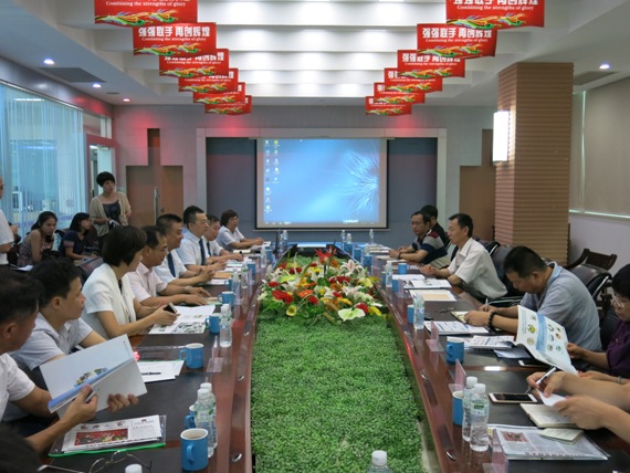 陈晓光常务副主席到浙江广东调研“消费品工业产能国际合作”问题 陈晓光常务副主席到浙江广东调研“消费品工业产能国际合作”问题