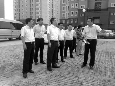 信访局官员:督查组非钦差 地方督查不能靠压服 信访局官员:督查组非钦差 地方督查不能靠压服