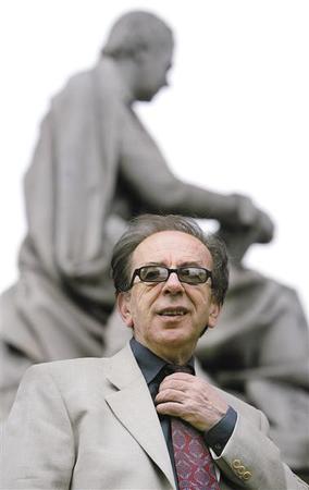 伊斯梅尔·卡达莱