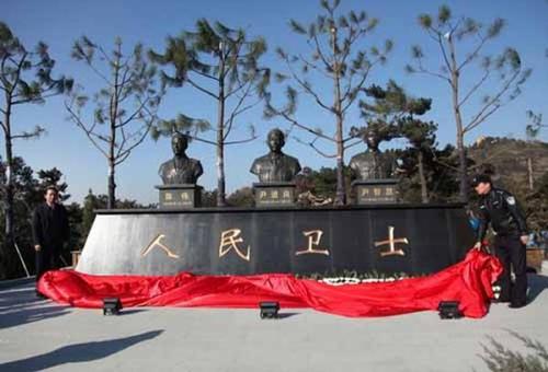 铜像原本模样 铜像原本模样