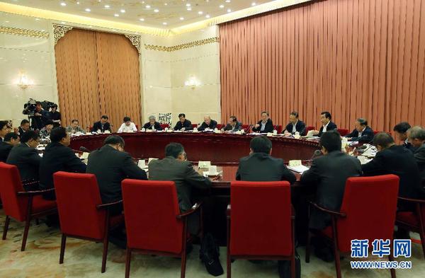 10月8日，全国政协在北京召开第39次双周协商座谈会，围绕“转基因农产品的机遇与风险”建言献策。全国政协主席俞正声主持会议并讲话。新华社记者 刘卫兵 摄1