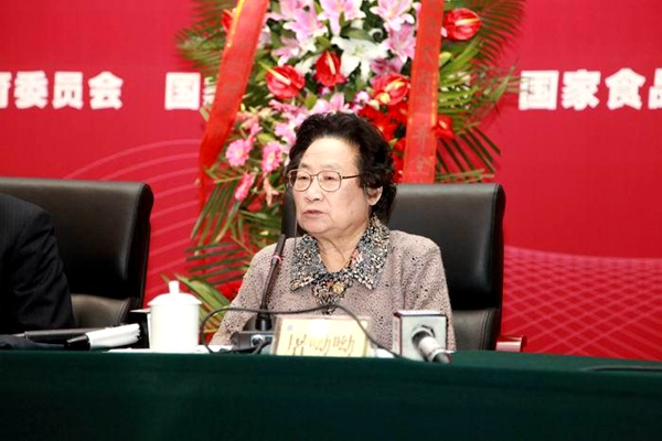 陈竺出席祝贺屠呦呦荣获2015年诺贝尔奖座谈会1 陈竺出席祝贺屠呦呦荣获2015年诺贝尔奖座谈会1