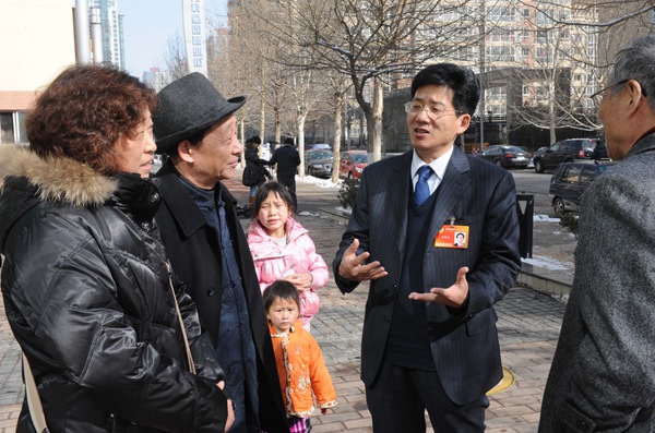 孙继业调研买房难问题 孙继业调研买房难问题