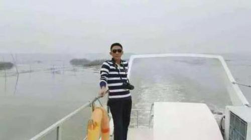 男子喝宾馆矿泉水中毒身亡 男子喝宾馆矿泉水中毒身亡