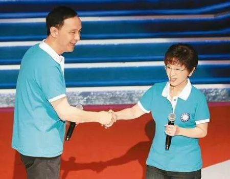 朱立伦与洪秀柱 朱立伦与洪秀柱