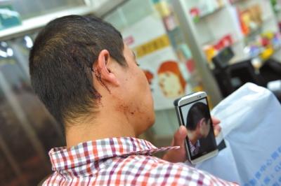 席殊夫妇法庭共殴原告1 席殊夫妇法庭共殴原告1