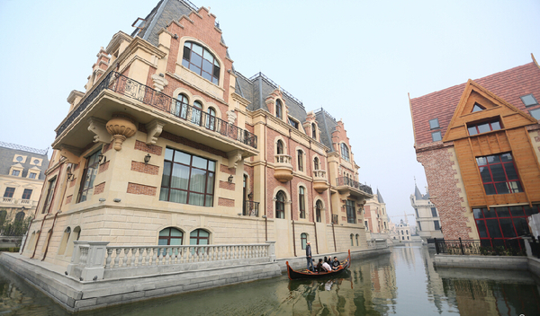 大连现山寨版“威尼斯水城” 3 大连现山寨版“威尼斯水城” 3