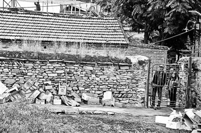 意向投资者查看闲置院落 意向投资者查看闲置院落