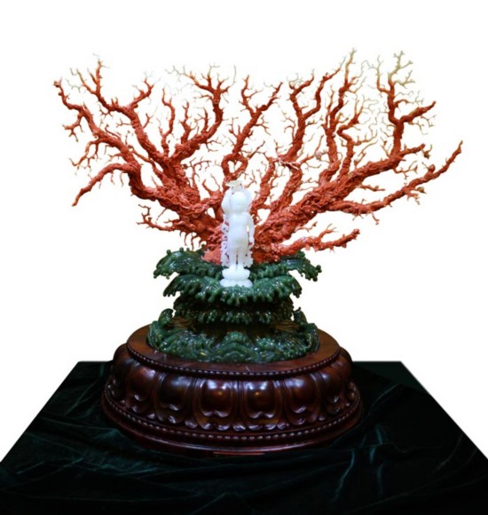 玉雕红珊瑚树  玉雕红珊瑚树