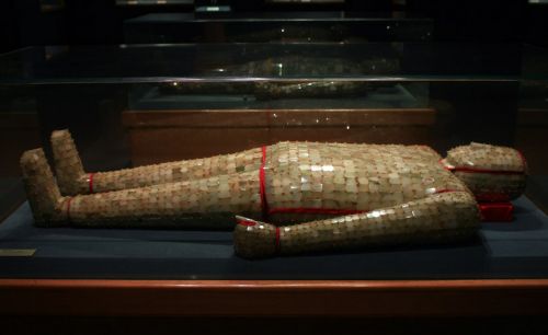 4.金缕玉衣  4.金缕玉衣