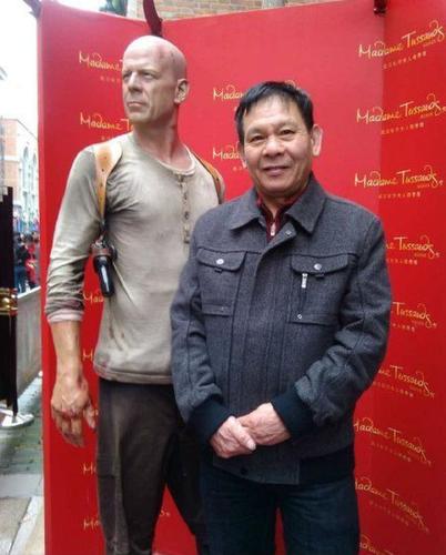 老人患癌后出走，图为老人出走前照片