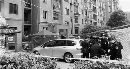 杭州临婚情侣情变:姑娘被杀 小伙跳下11楼身亡 杭州临婚情侣情变:姑娘被杀 小伙跳下11楼身亡