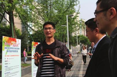 45门课30门第一 “纯金学霸”3年拿3万5奖学金2 45门课30门第一 “纯金学霸”3年拿3万5奖学金2