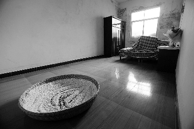 神曲命不同:《十三五之歌》获赞 恶搞抗战歌曲遭批6 神曲命不同:《十三五之歌》获赞 恶搞抗战歌曲遭批6