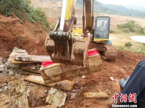 2522651043137003927 2522651043137003927