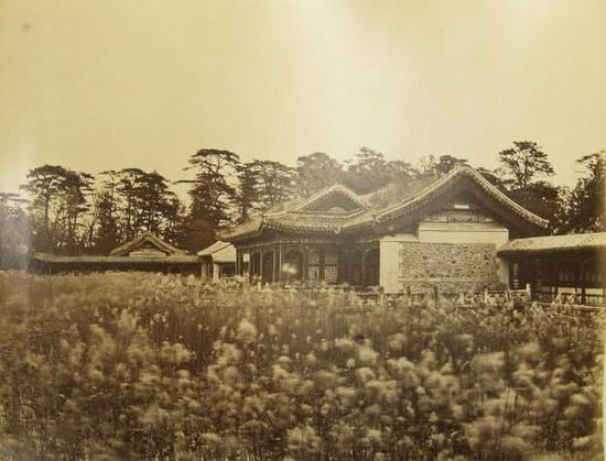 圆明园照片怎变作了颐和园？